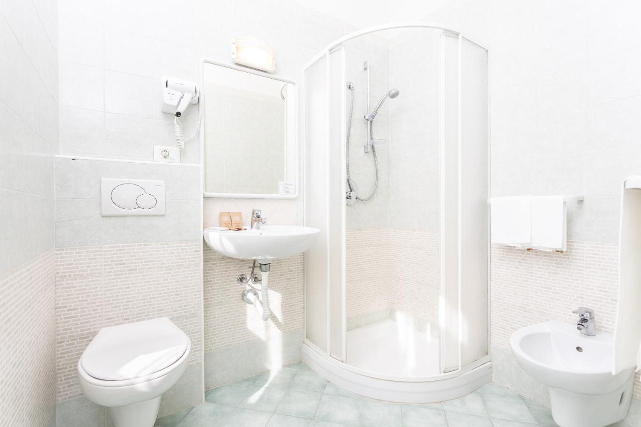 Hotel Eritrea Cesenatico Ngoại thất bức ảnh